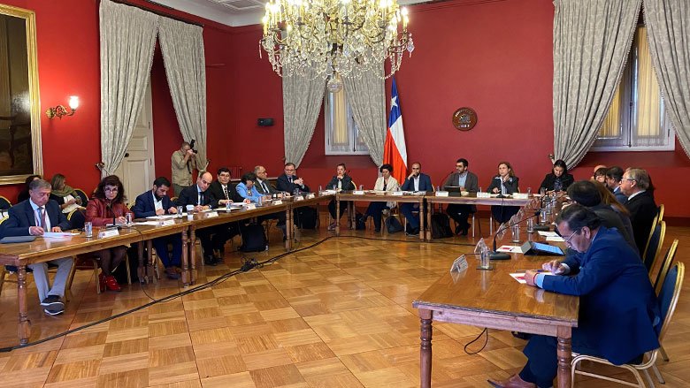 Reunión de Víctor Orellana, subsecretario de educación superior con rectores de las universidades estatales de Chile.
