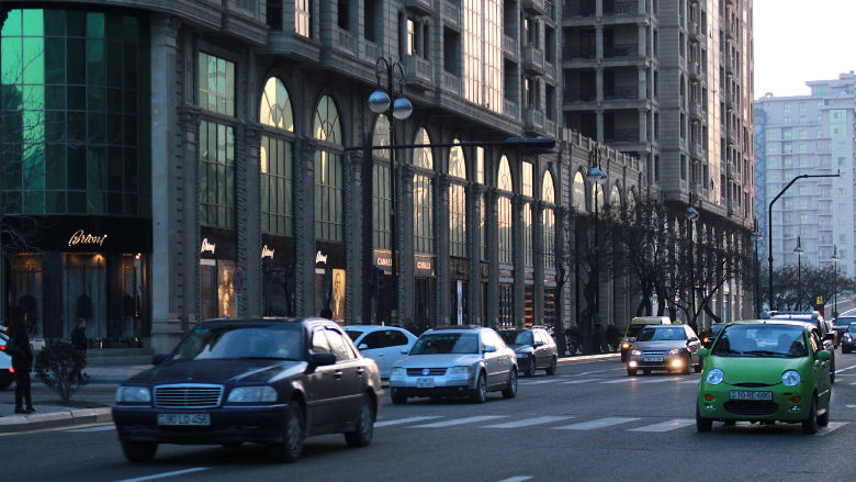 Cars-in-Baku