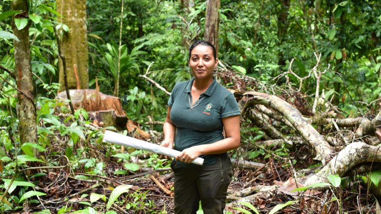 Woman in Costa Rican forest. Photo Credit: FONAFIFO