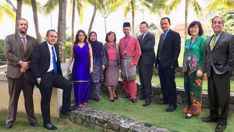 Farah-Hussain-with-FCI-team-Malaysia-Hub