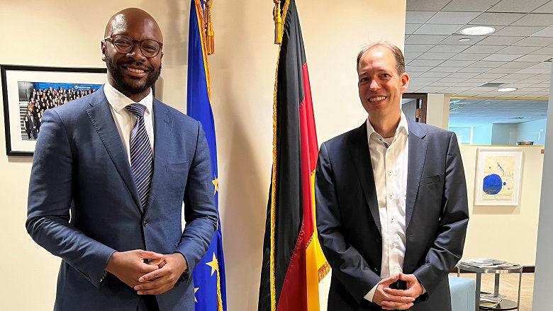 Visit MdB Zorn with ED, Krake 