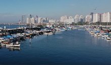 Harbor-on-the-outskirts-of-Izmir