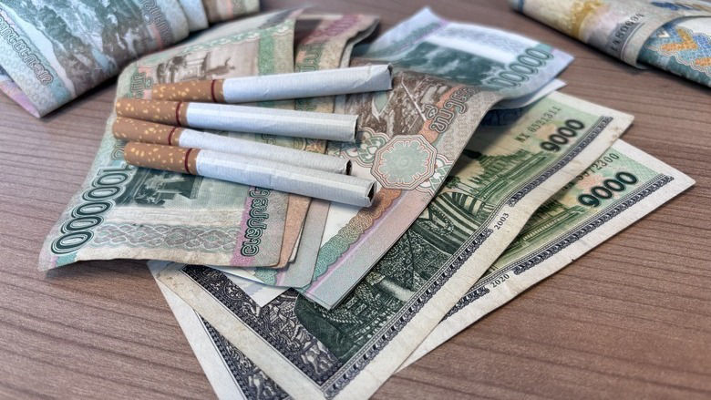 Lao money and cigarettes