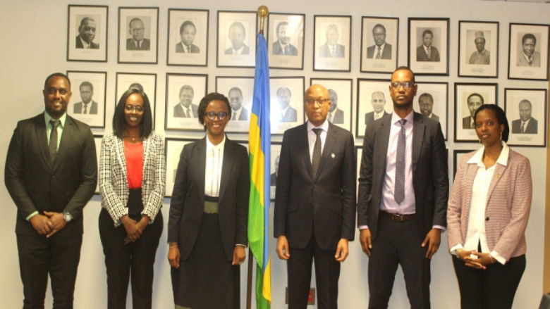 EDS14 - ED meeting with Rwanda-Delegation-SM24