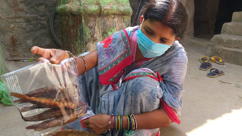 Janaki Padhan has started a dried fish business as an alternative livelihood to her ASM activities 