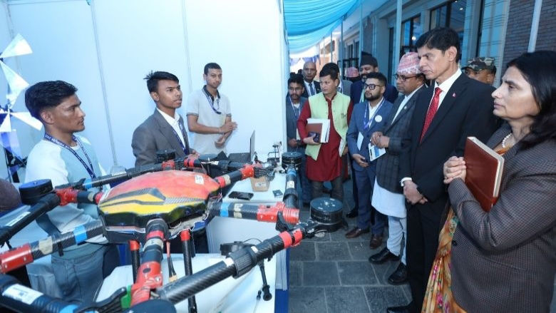 Drone showcase for policymakers