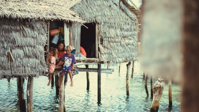 Philippines Family in a coastal community in the Philippines. 