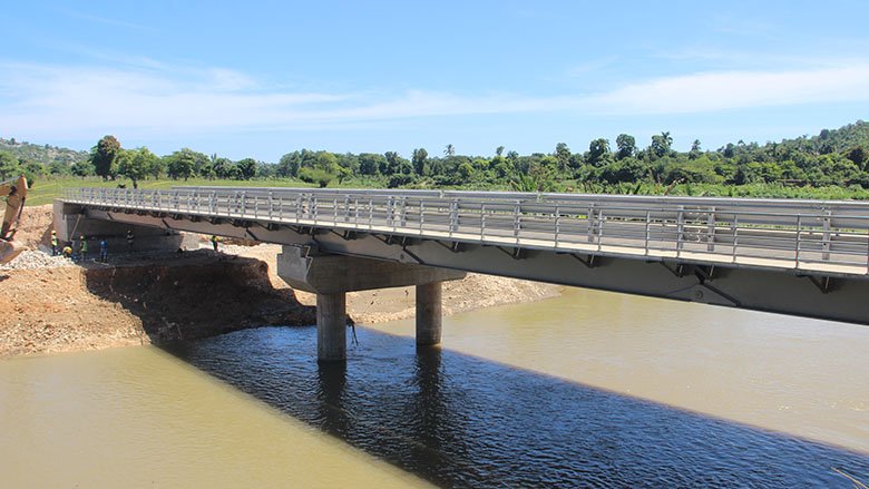 Pont provisoire sur la rivière de la Grand’Anse