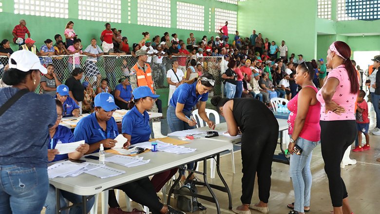 Reparto del bono de emergencia en la República Dominicana