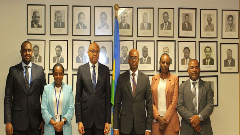 EDS14 - ED meeting with Rwanda-Delegation-AM24