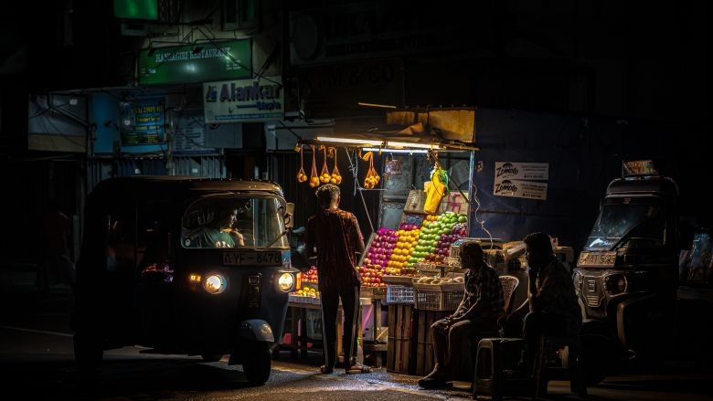 Street vendors in Sri Lanka