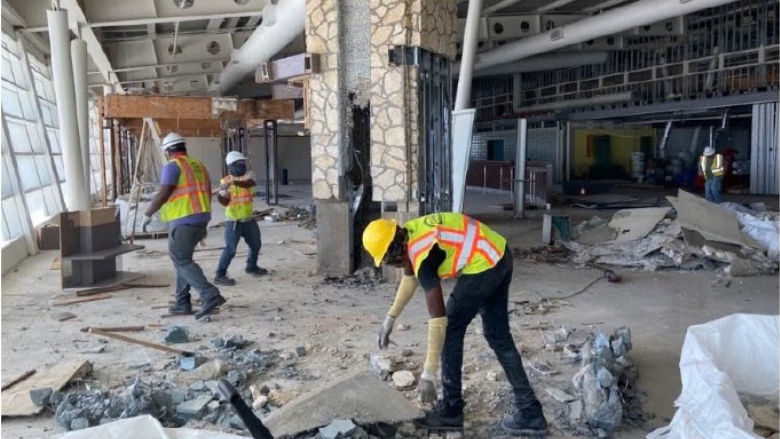 SXM Airport Reconstruction