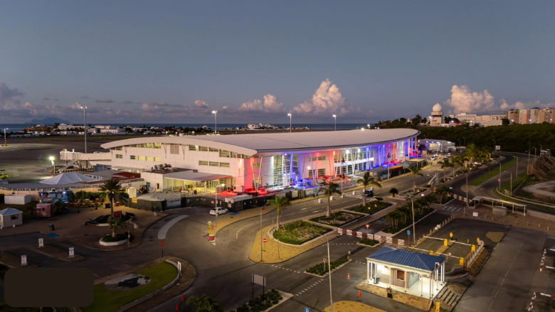 SXM Airport Reconstruction