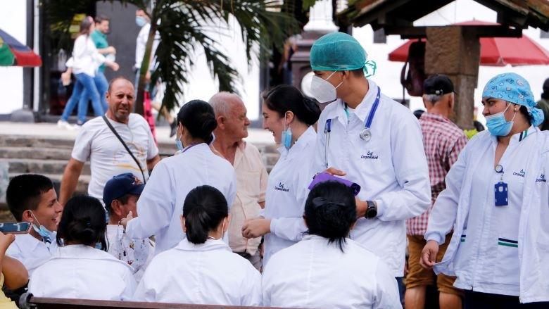 Trabajadores de la salud en Colombia Foto: Jairo Bedoya