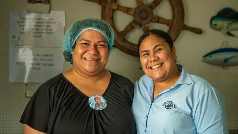 Tonga_Trade02