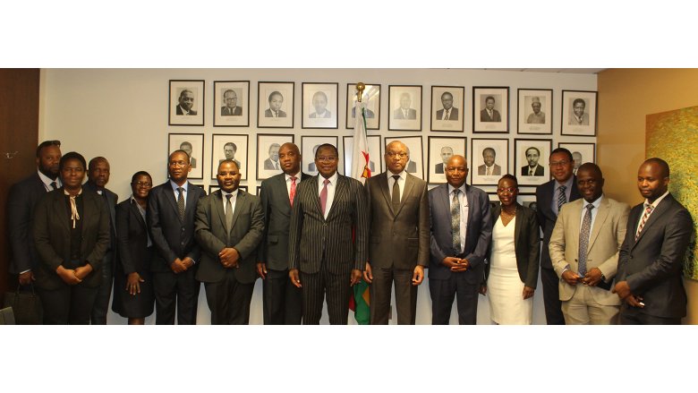 EDS14 - Mr. Ngaruko, ED, bilateral meeting with Zimbabwe Delegation 