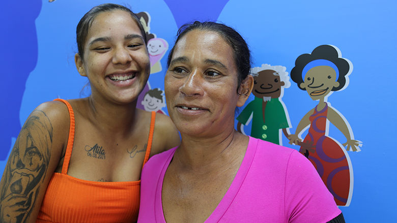 Elisama Brandão and her daughter Evelyn
