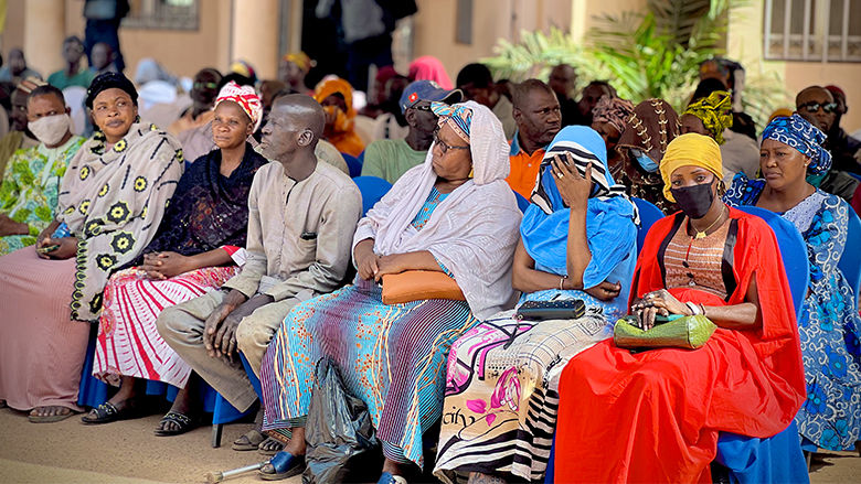 Flood victims in Mali regain hope