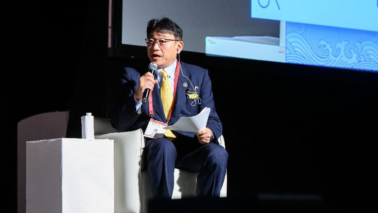 姫路市の清元秀泰市長