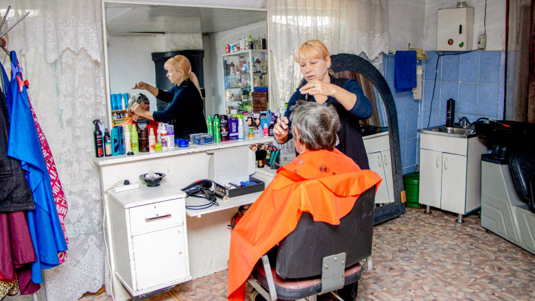 Hair dresser at work