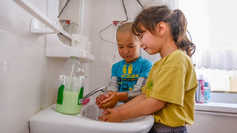 Children washing hands