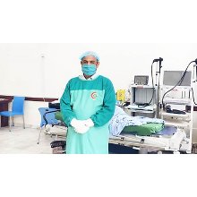 COVID-19 health worker in Yemen