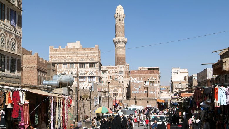 منظر عام للسوق القديم في صنعاء 