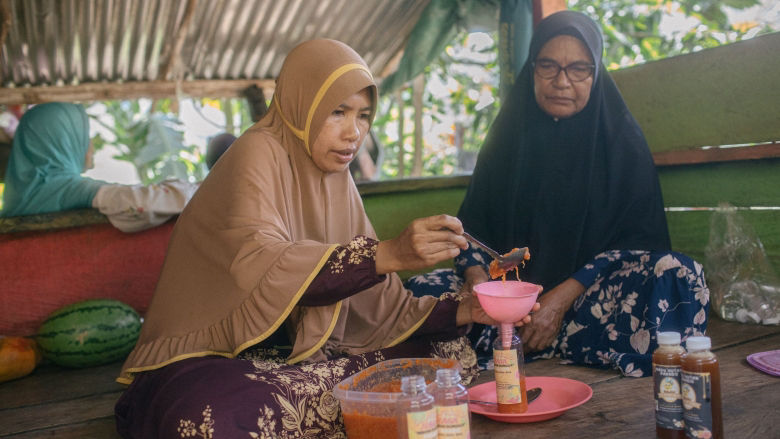 Social Forestry in Indonesia: Empowering Communities, Creating Jobs ...
